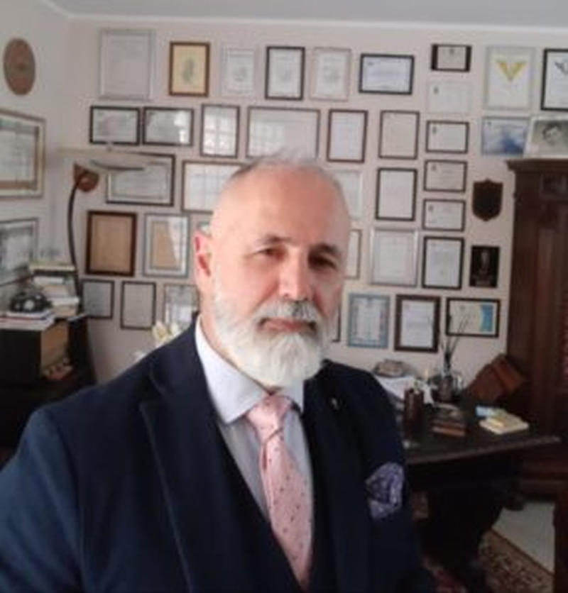 Dr. Diego Di Bari